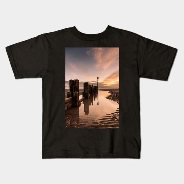 Cleethorpes tides Kids T-Shirt by jldunbar